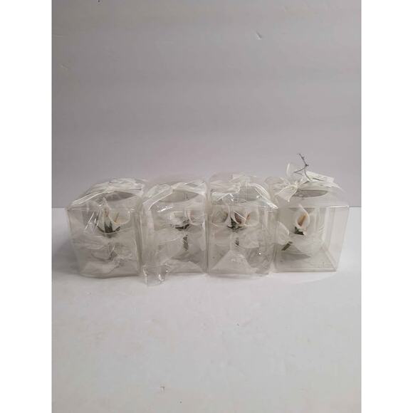4 Calla Lily Design Candle Favor. - Picture 1 of 7